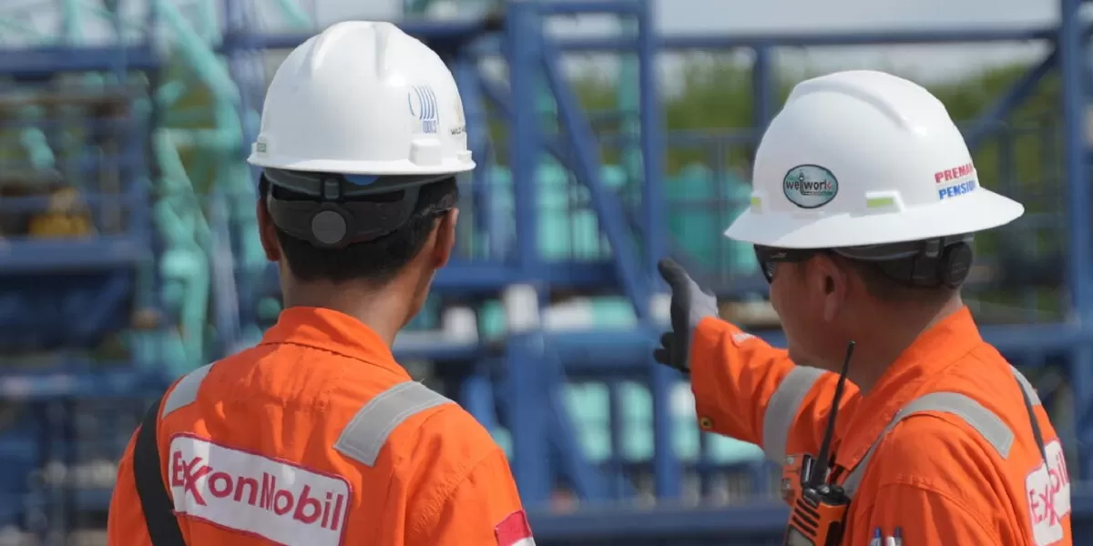 Kegiatan ExxonMobil Indonesia. Fasilitas produksi minyak Blok Cepu menunjukkan pentingnya teknologi eksplorasi modern dalam mempertahankan produksi energi nasional berkelanjutan. (Dok. ExxonMobil.com)