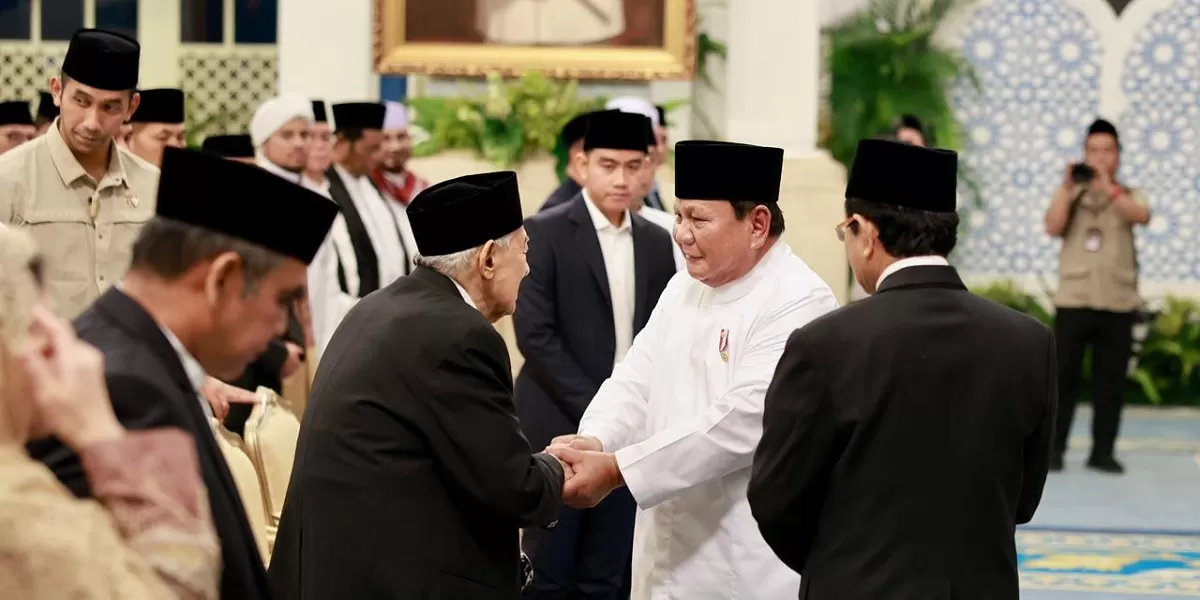Presiden Prabowo menyampaikan pesan moral tentang kejujuran dan keadilan saat menghadiri peringatan Nuzulul Qur&rsquo;an di Istana Negara. (Dok. Bakom RI)