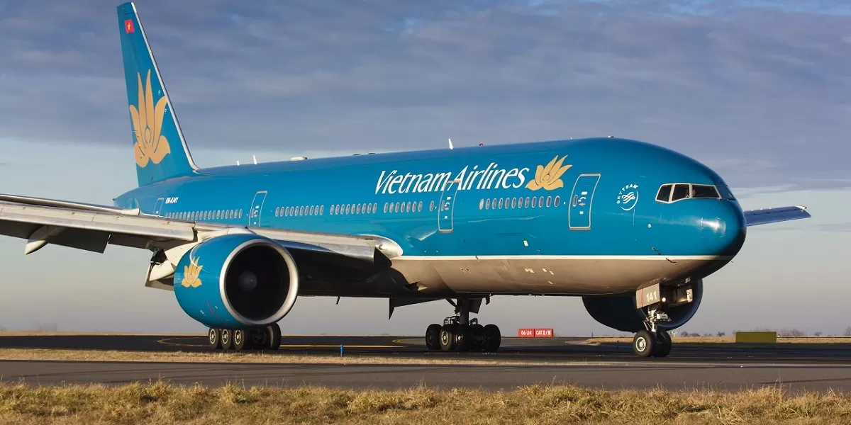Pesawat Vietnam Airlines. Penyesuaian rute penerbangan dilakukan sebagai langkah strategis Vietnam Airlines menjaga efisiensi bahan bakar pesawat. (Dok. vietnamairlines.com)