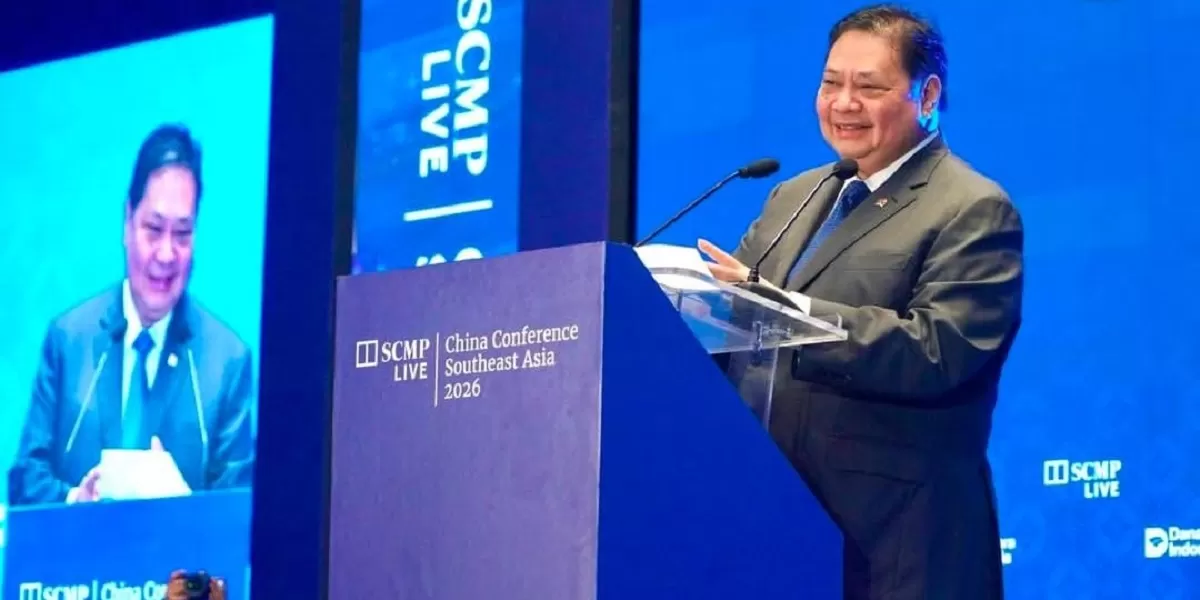 Menko Perekonomian Airlangga Hartarto. Kerja hybrid ASN menggabungkan kerja kantor dan WFH untuk meningkatkan efisiensi dan produktivitas birokrasi modern. (Dok. Instagram @airlanggahartarto_official)