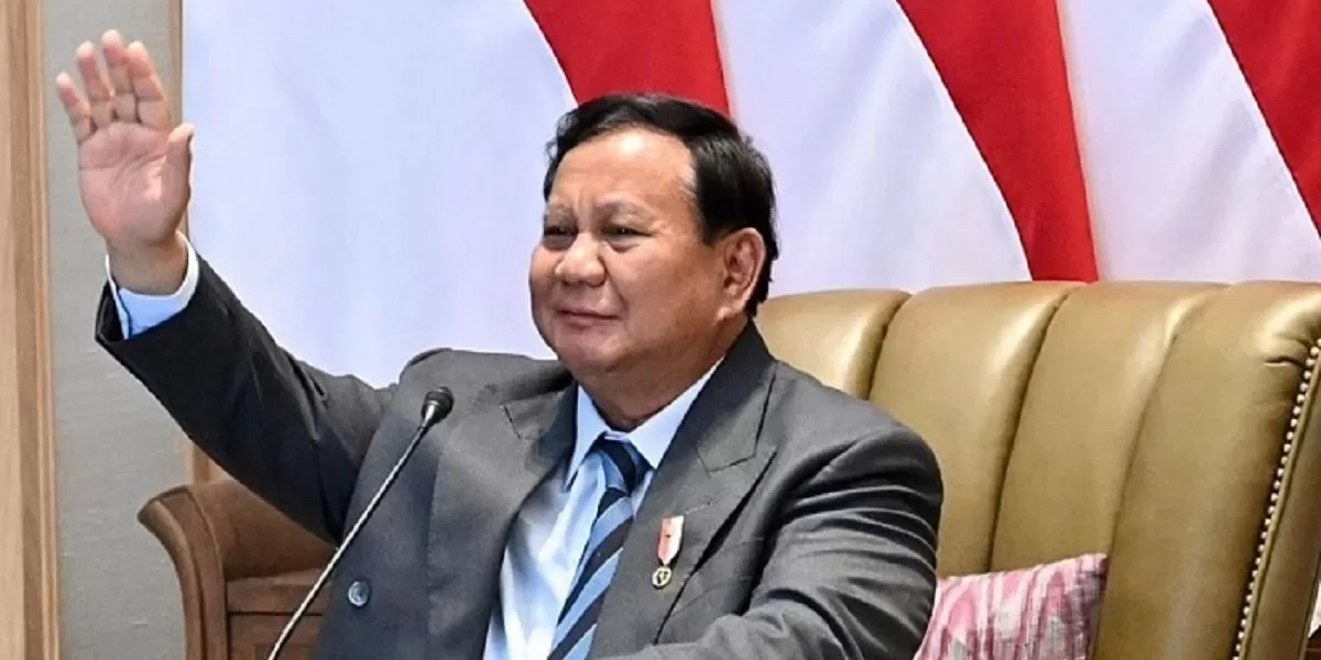 Presiden Prabowo mengumumkan capaian Rp11,42 triliun dari penegakan hukum sektor kehutanan dan pertambangan ilegal (Facebook.com @Prabowo Subianto)