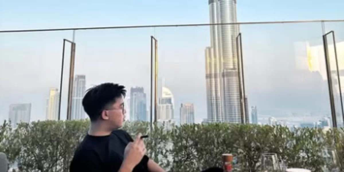 Timothy Ronald, influencer kripto, dilaporkan terkait dugaan penipuan dengan nilai kerugian korban disebut mencapai miliaran rupiah. (Instagram.com @timothyronaldd)