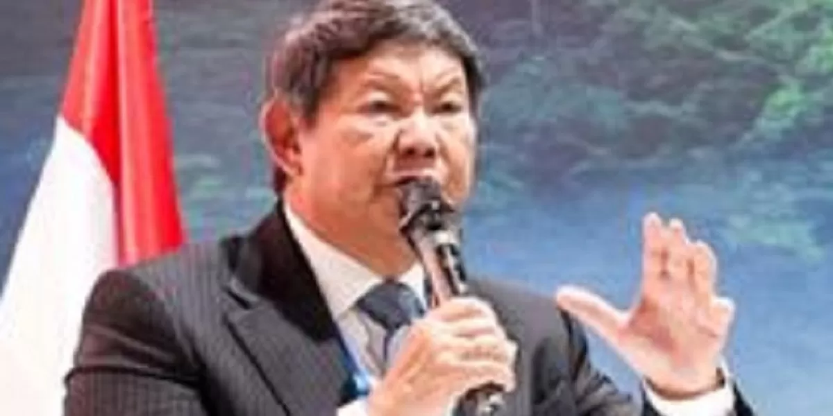 Utusan Khusus Presiden Bidang Energi dan Lingkungan Hidup, Hashim Djojohadikusumo. Presiden Prabowo menargetkan penambahan 70 ribu Polisi Hutan untuk memperkuat pengawasan jutaan hektare kawasan konservasi nasional. (Dok. kehutanan.go.id)