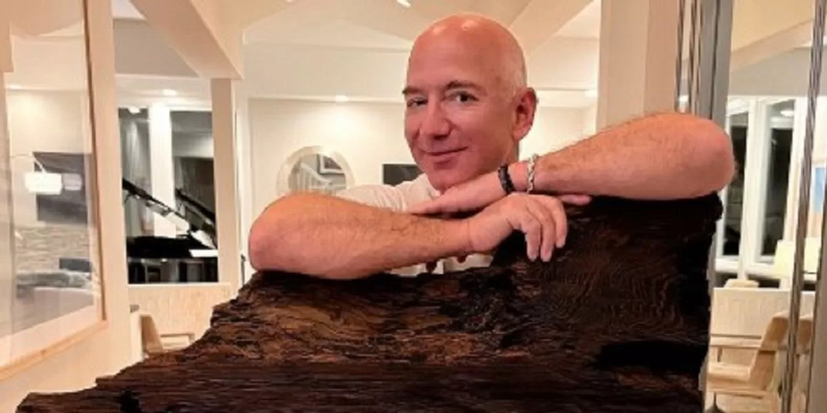 Pemilik The Wahington Post, konglomerat Jeff Bezos. Jeff Bezos, pendiri Amazon dan pemilik Washington Post sejak 2013, memimpin transformasi digital yang mengubah korporasi media klasik menjadi pemain global. (Intagram.com, @jeffbezos)