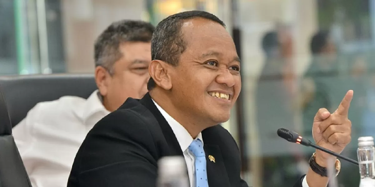 Menteri ESDM Bahlil Lahadalia menjelaskan dua skema investasi tambang bagi korporasi Amerika Serikat sebagai bagian strategi hilirisasi mineral Indonesia memperkuat rantai pasok global energi masa depan.   (Facebook.com @Bahlil Lahadalia)