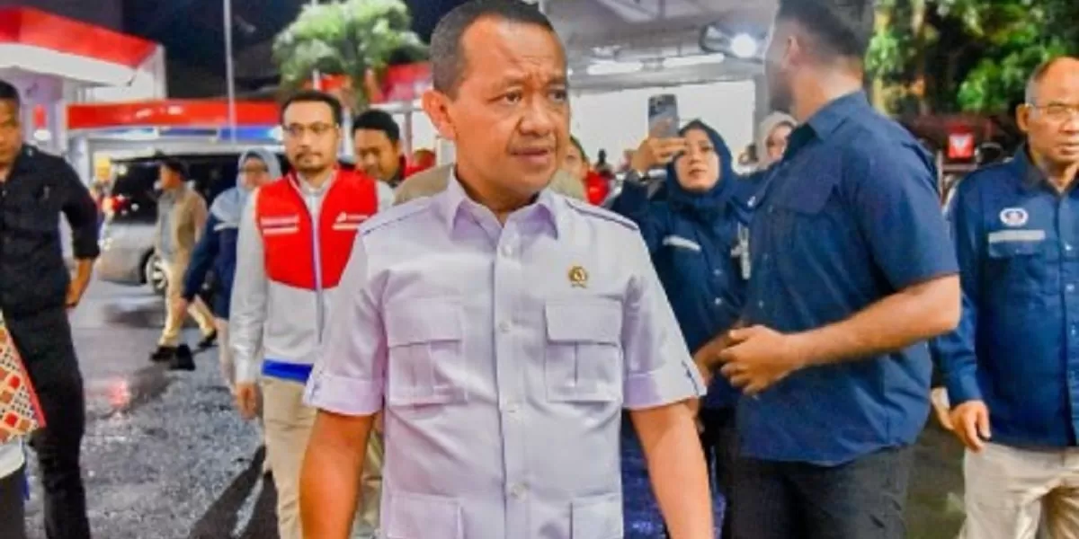 Menteri ESDM Bahlil Lahadalia. Nilai tukar rupiah mengalami tekanan seiring kenaikan harga minyak dunia dan meningkatnya ketidakpastian ekonomi global. (Instagram @bahlilahadalia)