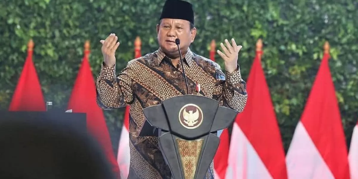 Presiden Prabowo Subianto menyampaikan pidato strategi ketahanan energi dan pangan Indonesia saat acara HUT Danantara Indonesia di Jakarta.   (Facebook.com @Prabowo Subianto)