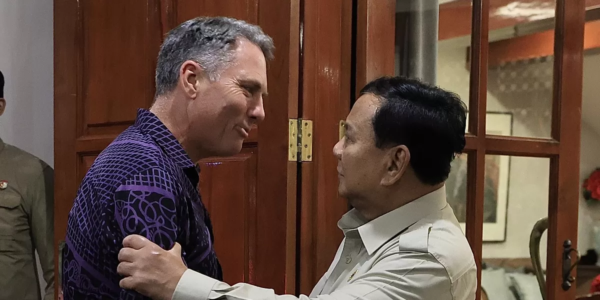 Presiden Prabowo Subianto menyambut Wakil Perdana Menteri Australia Richard Marles dalam pertemuan bilateral membahas stabilitas Indo Pasifik dan kerja sama pertahanan. (Dok. Bakom RI)