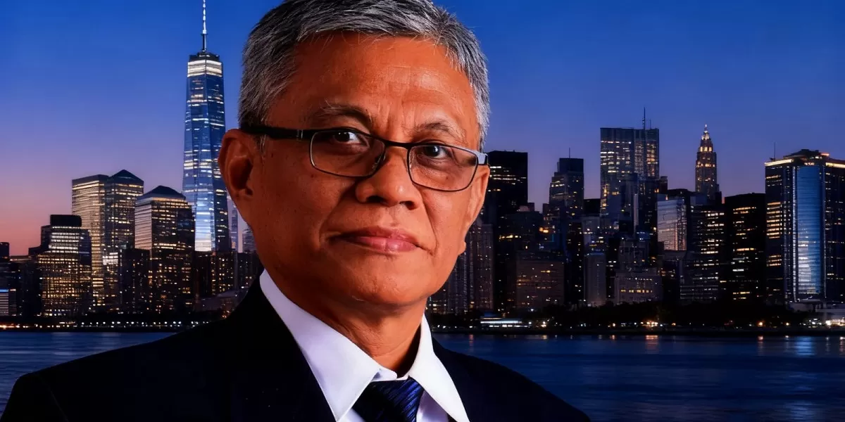 Ekonom Senior INDEF Prof Didik J Rachbini Ph.D. Kajian ekonomi terbaru menegaskan pentingnya reformasi subsidi energi agar manfaatnya lebih adil bagi seluruh lapisan masyarakat. (Dok. Kreasi Dola AI)