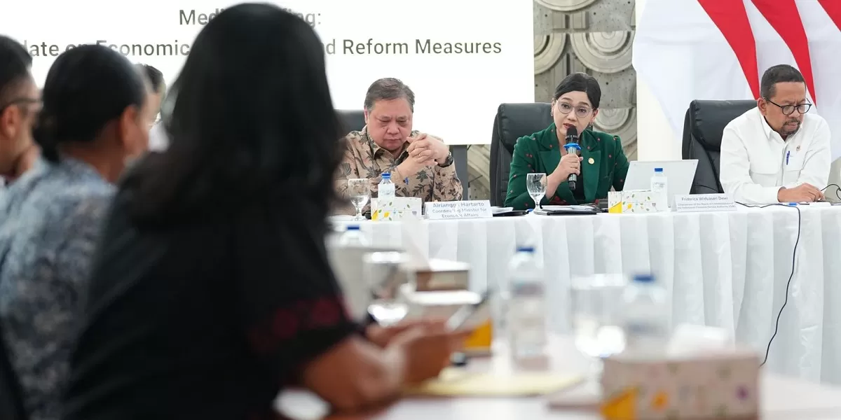 Menko Airlangga Hartarto menyatakan ekonomi Indonesia tetap stabil di tengah tekanan global dengan pertumbuhan di atas 5 persen tahun ini.  (Dok. Bakom RI)