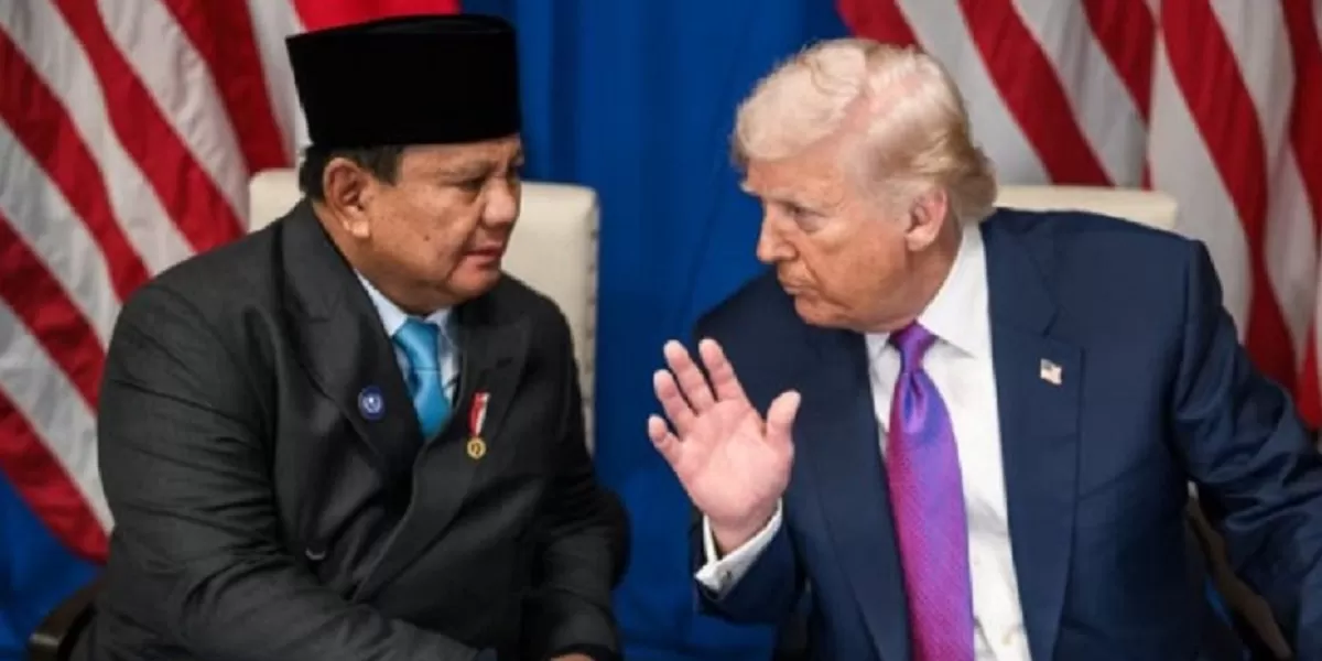Prabowo Subianto dan Donald Trump. Negosiasi perdagangan bilateral Indonesia Amerika Serikat menunjukkan pentingnya keseimbangan antara peluang ekspor dan perlindungan industri domestik. (Dok. Setkab.go.id)
