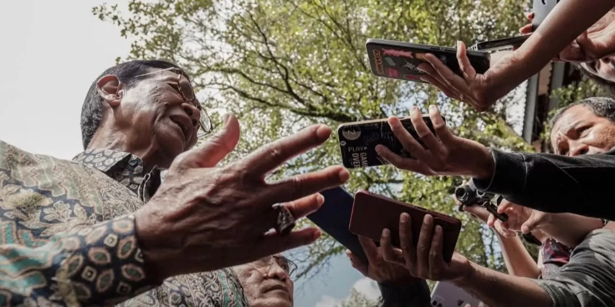 Ngarso Dalem: Pembangunan tidak semata soal strategi fiskal, tetapi juga bagaimana &ldquo;memilin benang-benang spiritualitas, agar menjadi penguat semangat kebangsaan. Foto-foto: Dok. Pemda DIY.