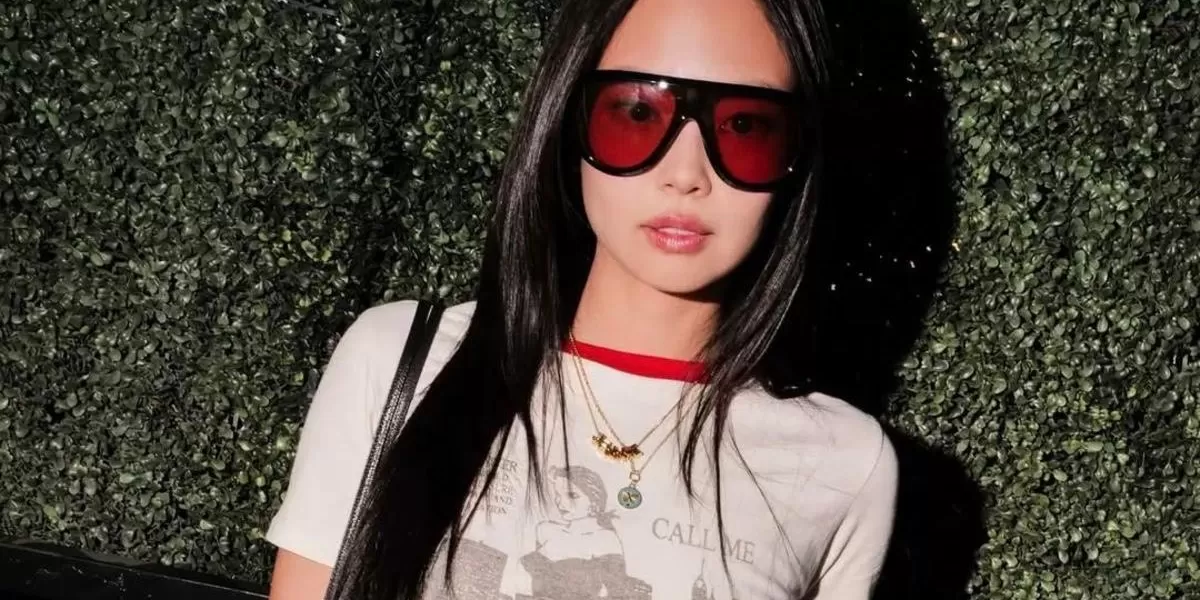 Gaya Minimalis Jennie BLACKPINK di Coachella 2026 picu tren baru Fashion Festival Global - Hops ID