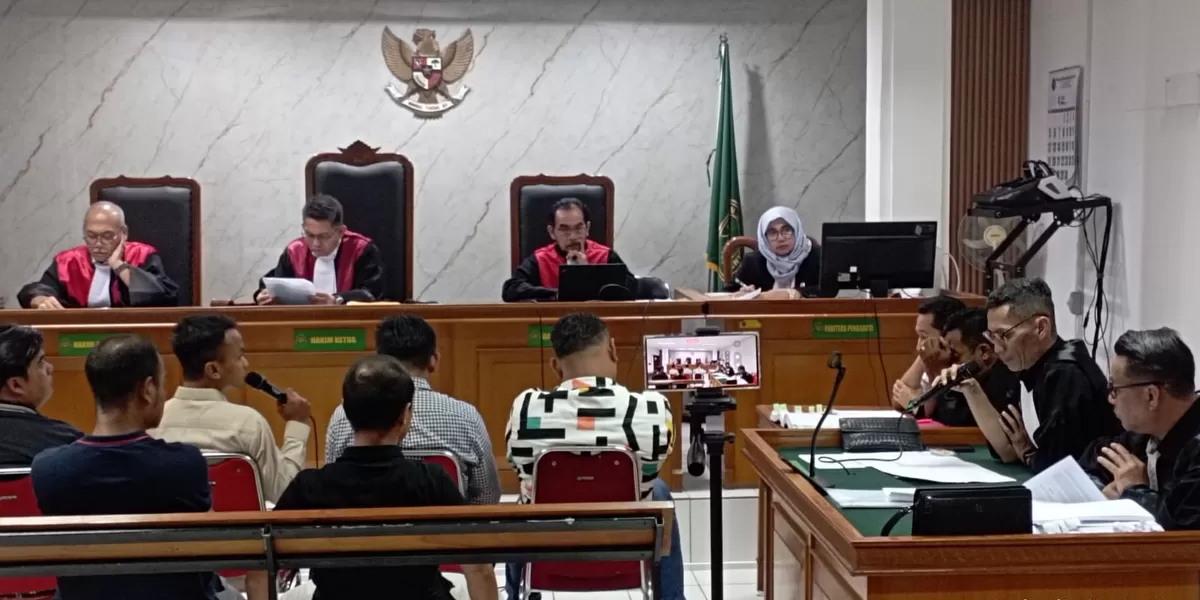 Sidang Ijon Proyek yang melibatkan terdakwa Sarjan.