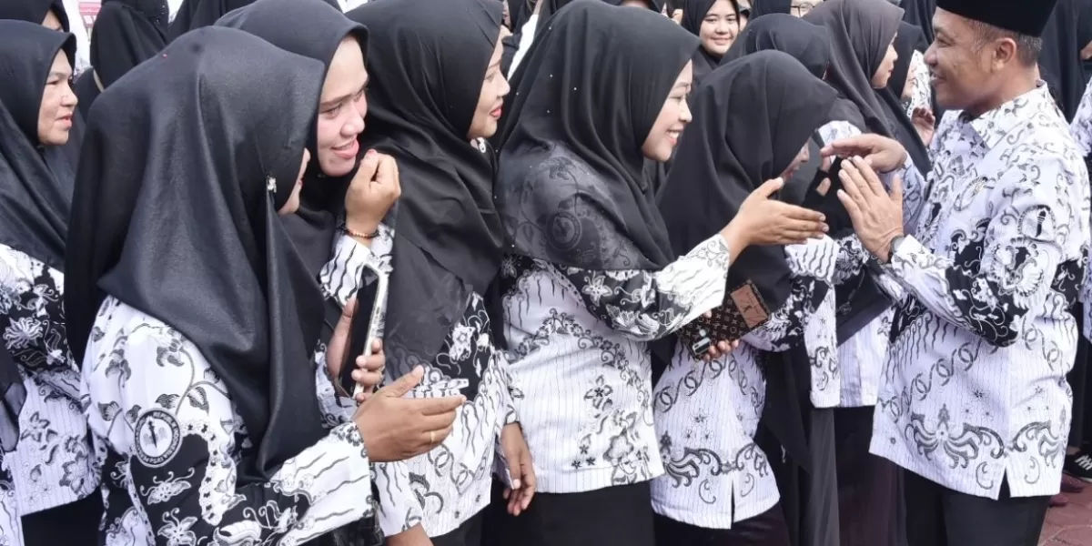 Inilah syarat bagi Guru PNS dan PPPK yang menjadi penerima tunjangan Rp250 ribu per bulan di luar gapok. (diskominfotik.bengkaliskab.go.id)