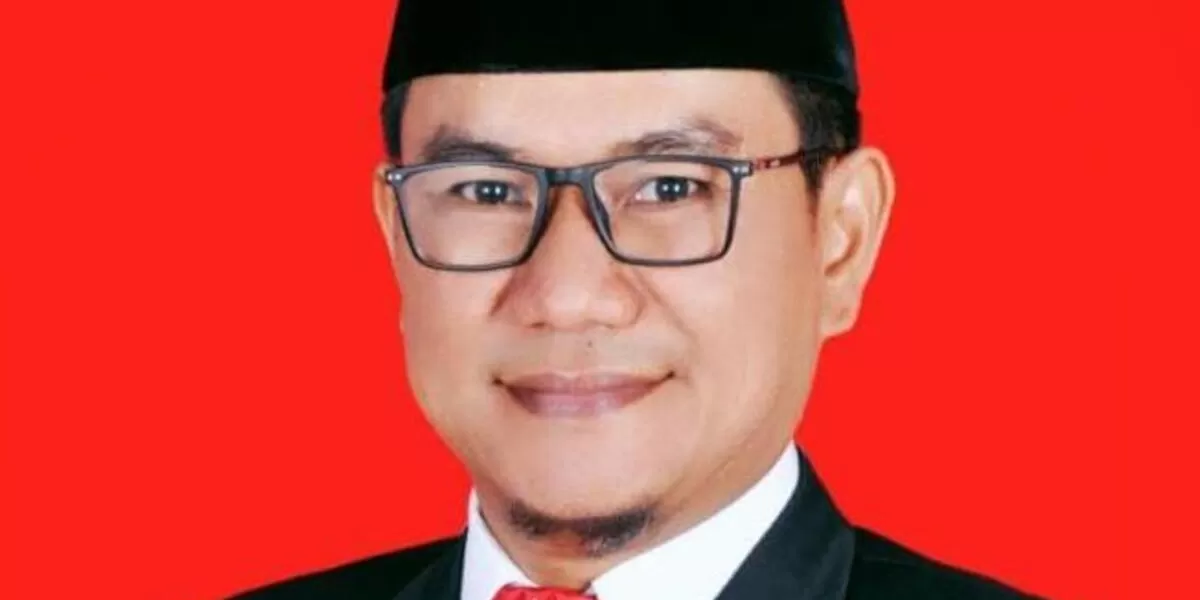    M. Asrar Rais, Komisioner Komisi Penyiaran Indonesia Daerah (KPID) Riau. 