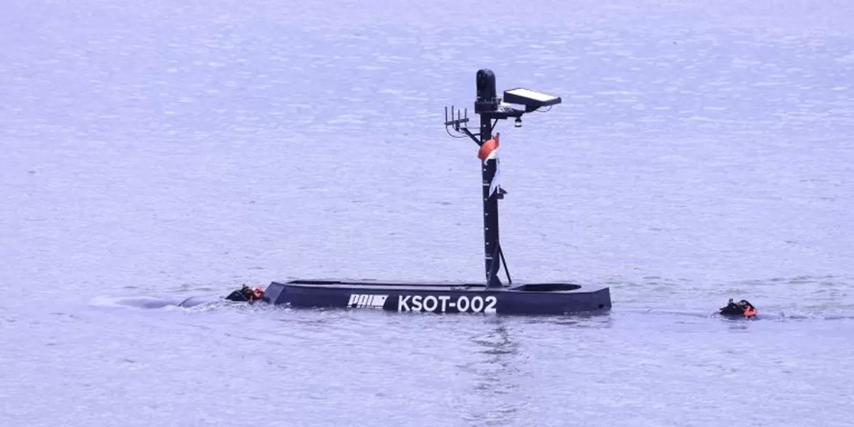 PT PAL dipandang sebagai sinyal positif kebangkitan industri maritim nasional dengan Dua produk terbarunya, Kapal Selam Otonom Tempur (KSOT) dan Kapal Frigate Merah Putih &ndash; KRI Balaputradewa‑322 (BPD) (Sumber Kemenhan.go.id)