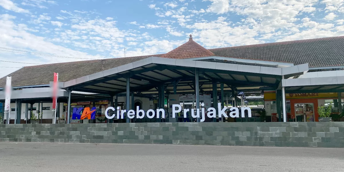PT Kereta Api Indonesia (Persero) Daop 3 Cirebon terus memperkuat posisinya sebagai penyedia layanan transportasi massal yang paling efisien (Dok KAI)