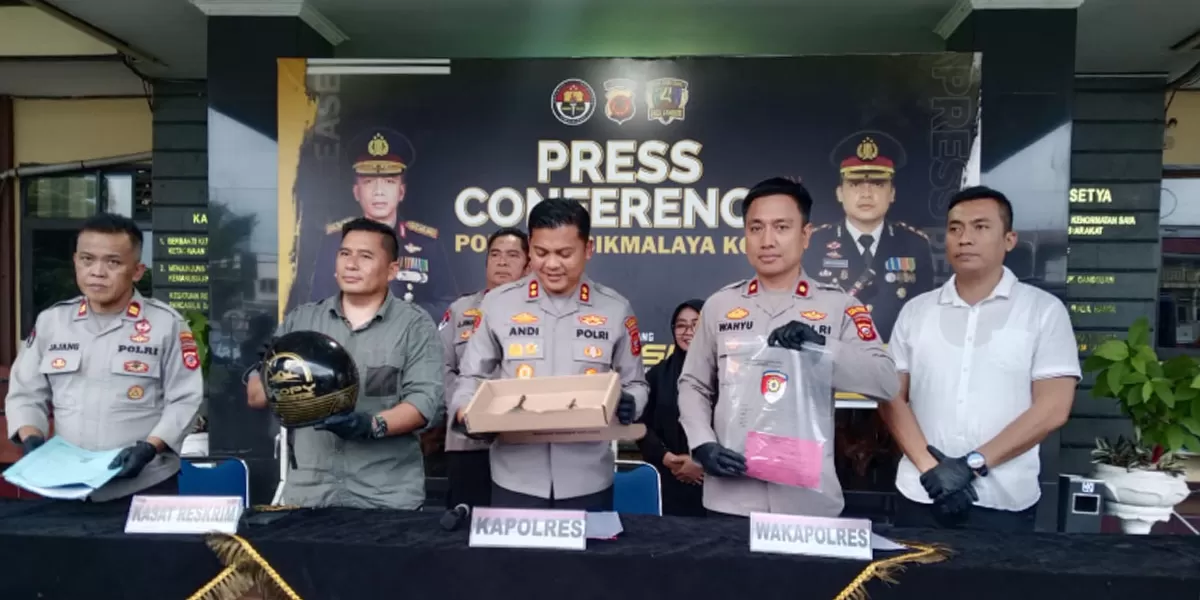 Kapolres Tasikmalaya Kota AKBP Andi Purwanto menggelar Konferensi pers terkait pengungkapan kasus curanmor pada Rabu (3/6/2026). (Dok. AMS)