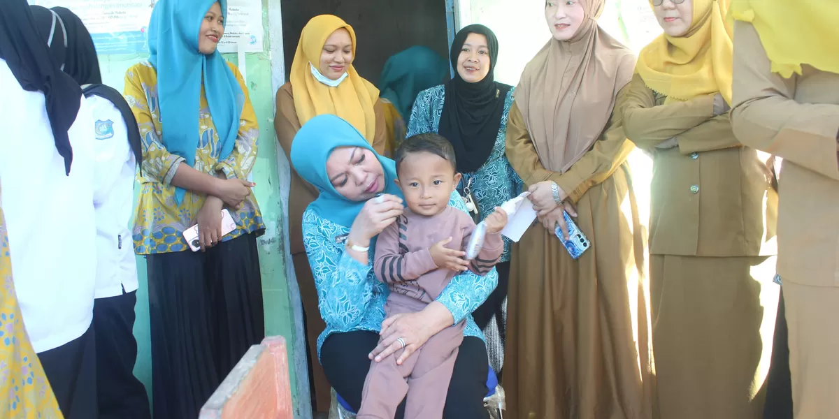 Ketua PKK Bulukumba Andi Herfida Muchtar hadiri Monev Posyandu Era Baru. 
