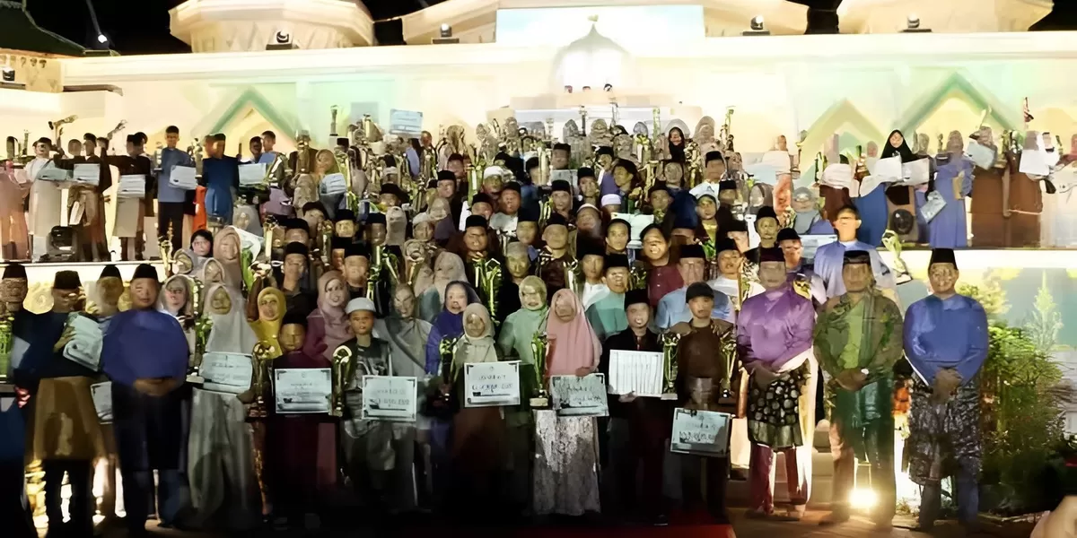 Suara Al-Qur&rsquo;an Merdu Penutup Malam, Sagulung Juara Umum MTQH Batam