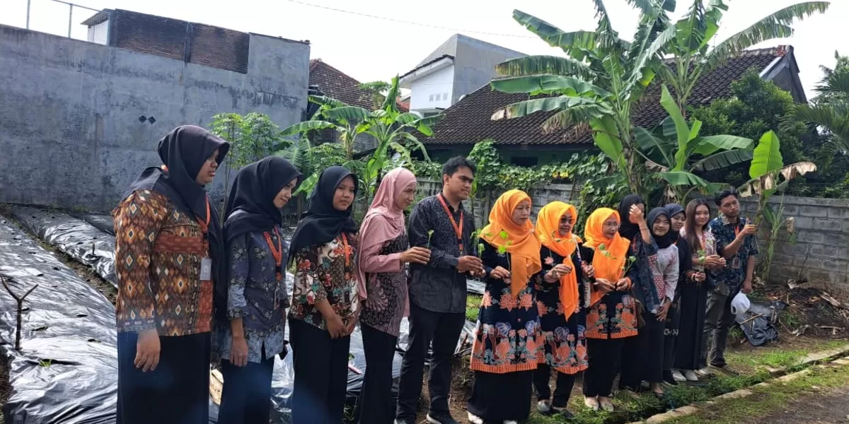 Kampung Budaya Polowijen (KBP), Kota Malang, kembali menggelar Festival Kampung Budaya Polowijen #9 pada Minggu, 15 Februari 2025. Kegiatan ini menjadi ruang pelestarian tradisi, penguatan identitas budaya lokal, serta pengembangan potensi masyarakat berbasis kearifan lokal. (HO/KLIKTIMES.COM)