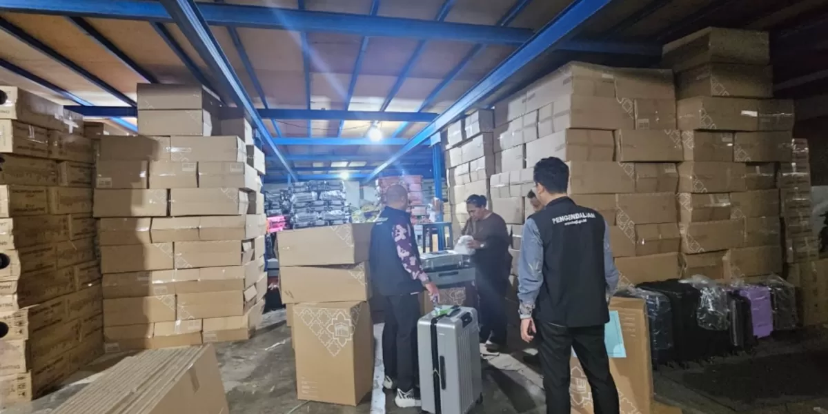 Distribusi koper jemaah haji dipastikan tepat waktu menjelang keberangkatan ke Tanah Suci (haji.go.id)