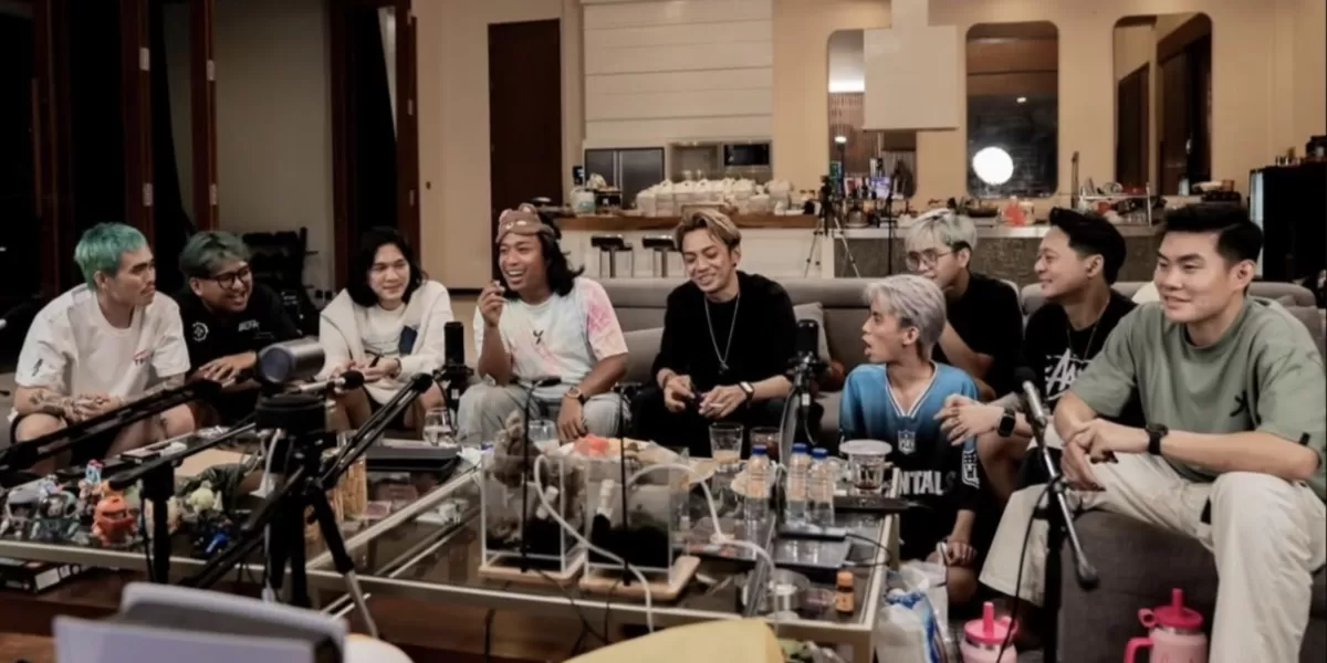 Begini pengakuan Praz Teguh soal Tretan Muslim yang kini lebih sering bersama Coki Pardede. (Instagram : weareaaaclan)