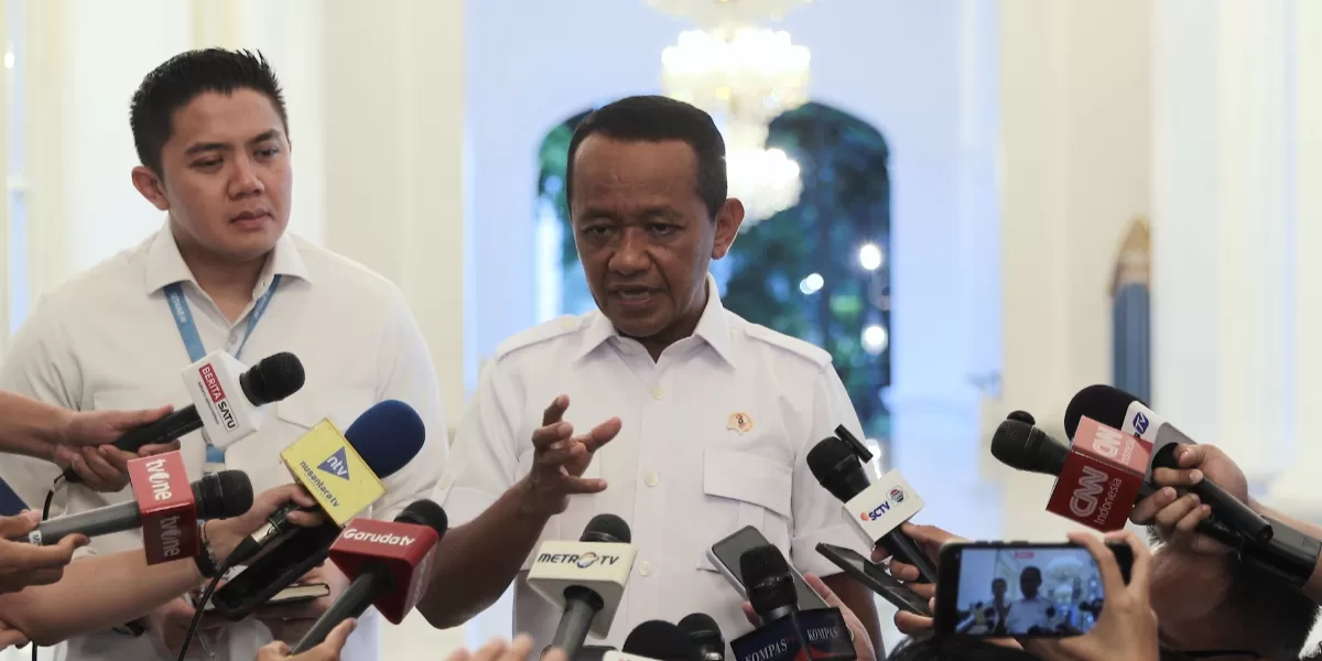 Menteri ESDM Bahlil Lahadalia tindak lanjut instruksi Presiden Prabowo Subianto soal izin tambang nakal. (Bakom RI)