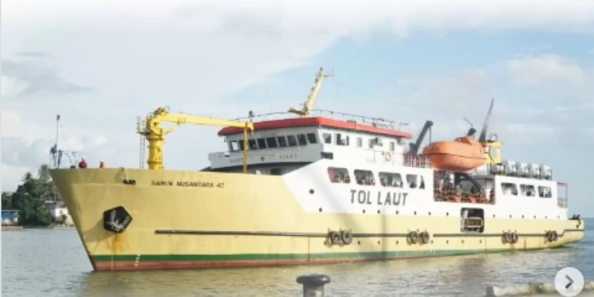 KM Sabuk Nusantara 42 (pelni)