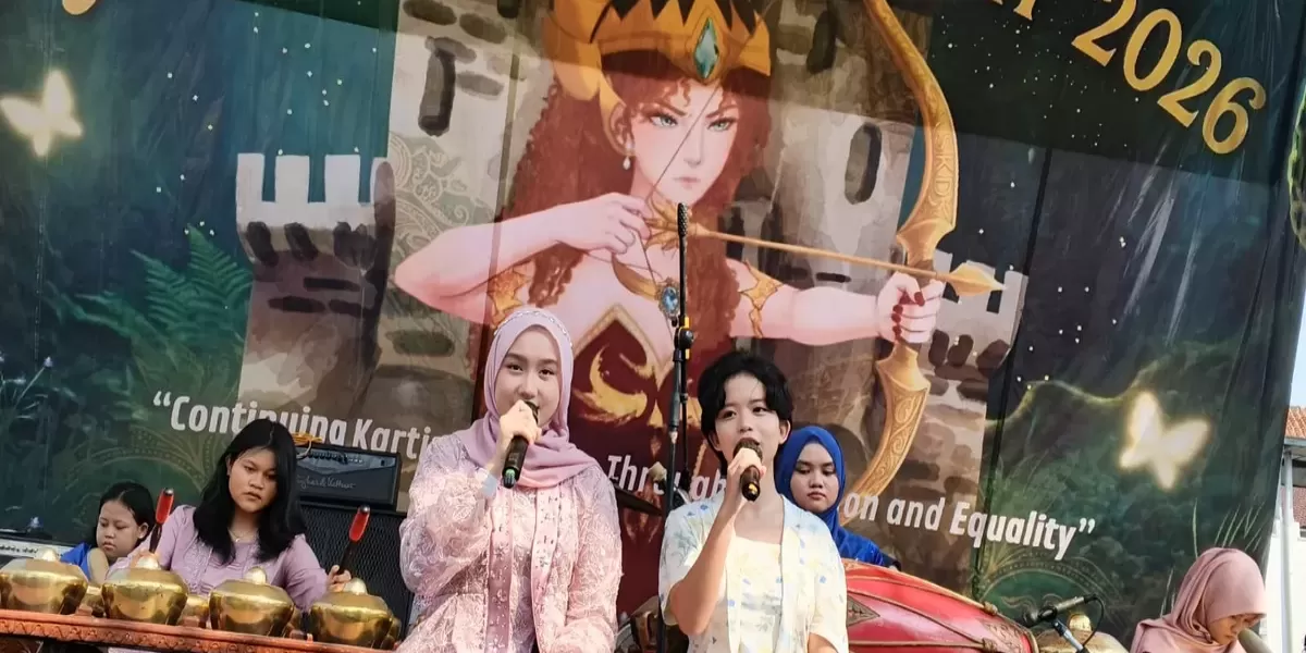 Meriah! Perayaan Hari Kartini SMAN 1 Semarang dengan Gamelan dan Nuansa Tradisional