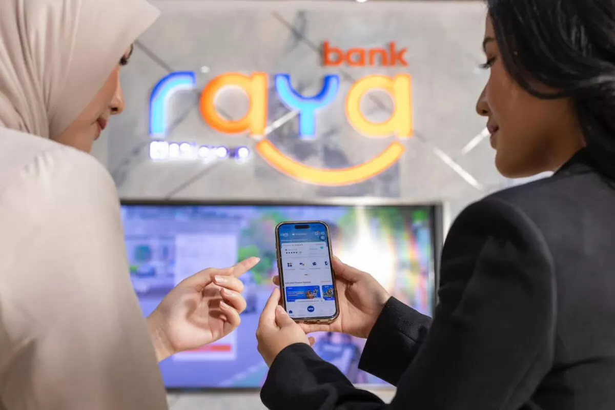Bank Raya Raih Penghargaan Brand Keuangan Terpercaya 2026