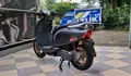 Bikin Honda Scoopy Deg-Degan! Motor Rp 20 Juta Ini Seganteng Apa? Review WMoto Letbe Neon 2025