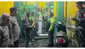 Patroli Gabungan Tiga Pilar, Polsek Megamendung Sita 25 Botol Miras di Dua Desa