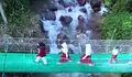 Jembatan Gantung Cisurupan Garut Hadir, Pelajar Tak Lagi Bolos Sekolah karena Terhadang Banjir