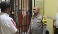 Tinjau Rutan Polres Serang, Kapolres Serang Ingatkan Jajaran Tak Ada Benda Sajam di Lingkungan Rutan