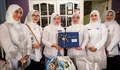Peringati Hari Kartini, Ketua TP PKK Provinsi Banten Tinawati Andra Soni Berikan Penghargaan Tiga Perempuan Inspiratif di Kota Serang