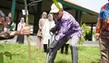 Dies Natalis ke-43 UWM Diawali dengan Penanaman Pohon Tanjung dan Kepel, Rektor Prof Edy Beberkan Maknanya