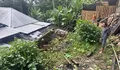 Terjadi longsor di Jatiyoso, Kabupaten Karanganyar usai hujan deras akibatkan dapur rumah warga tertimpa tebing