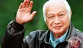 Polemik Gelar Pahlawan untuk Soeharto, Mahfud MD: Soeharto Layak Secara Hukum, Tapi Rakyat yang Akan Menilai