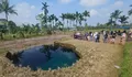 Fenomena Sinkhole di Sumbar Jadi Sorotan, Air Jernih dari Lubang Ambles Picu Rasa Penasaran Warga