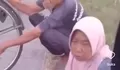 Temukan Dompet, Perempuan Pedagang Siomai di Sumberlawang Sragen Minta Tebusan Rp1 juta