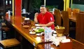 Menikmati Kuliner Legendaris Tengah Malam di Rumah Makan Ibu Haji Ciganea, Rest Area KM 88 Tol Cipularang