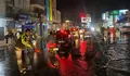 Banjir Tasikmalaya Picu Kemacetan Parah, Polres Tasikmalaya Kota Sigap Kendalikan Lalu Lintas di Titik Rawan