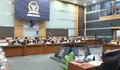 Viral Pernyataan Ketua KBIHU Jabar soal Jemaah Haji Lansia, DPR Tegur dan Warganet Soroti Antrean Haji