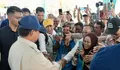 Cek Panen Raya di Karawang, Petani Antusias Bertemu Prabowo
