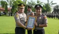Polres Jombang Berikan Penghargaan kepada Personel Polsek Ngoro dan Masyarakat Berprestasi