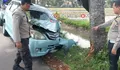 Xenia Berisi Satu Keluarga Kecelakaan di Gudo Jombang, 7 Orang Alami Luka