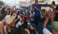 Calon Gubernur Jawa Tengah Ahmad Luthfi Serap Aspirasi di Kampung Nelayan Pasirsari di Kabupaten Batang