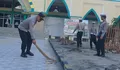 Polres Bulukumba Gelar Bakti Religi Sambut Hari Bhayangkara ke-80, Bersihkan Masjid dan Gereja